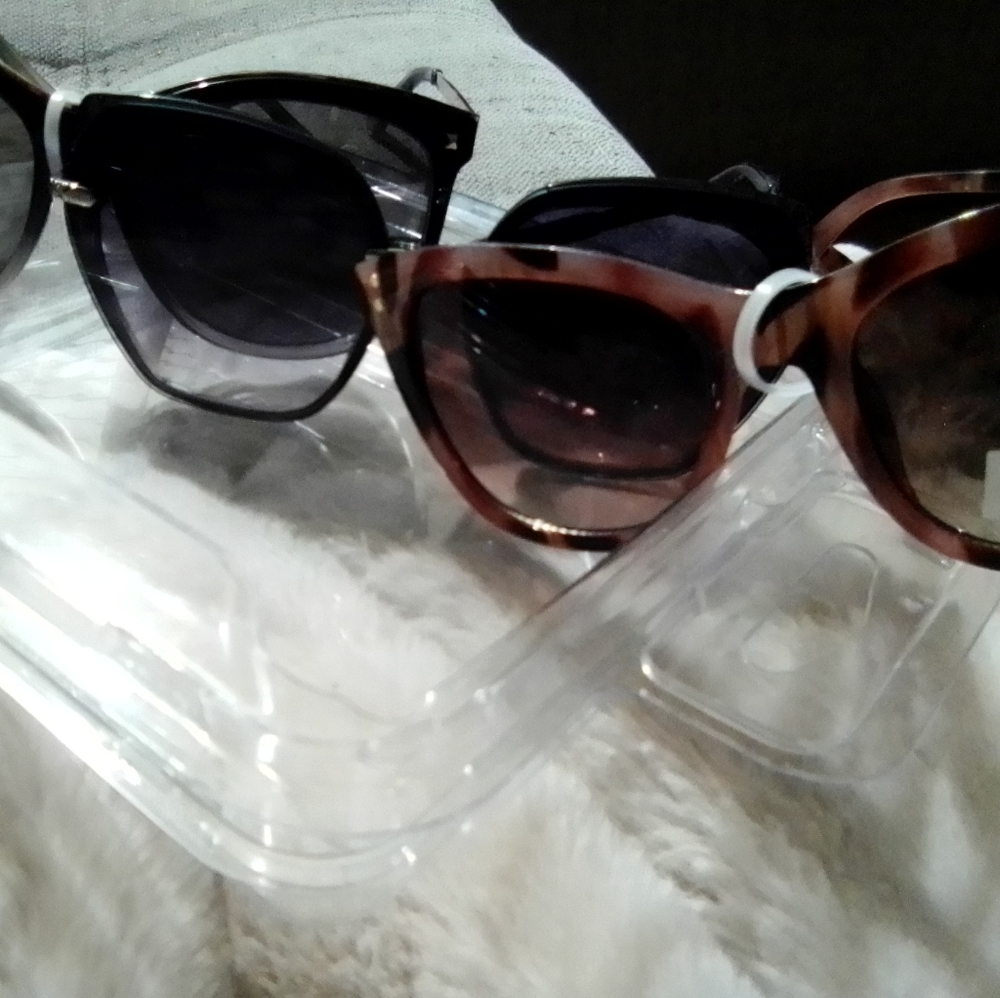 Designer Sunglasses - Picture 3 of 3